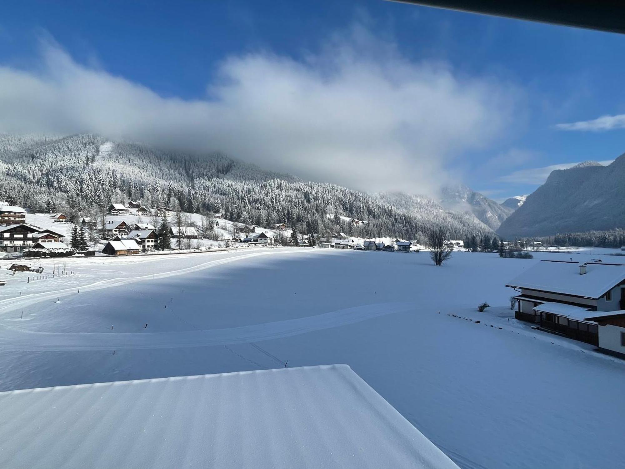 Almsternderl 2.0 - Gemuetliches Appartment In Gosau Εξωτερικό φωτογραφία